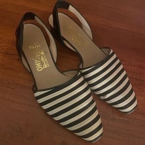 Vintage Ferragamo black & white sling backs 90s size 8 1/2